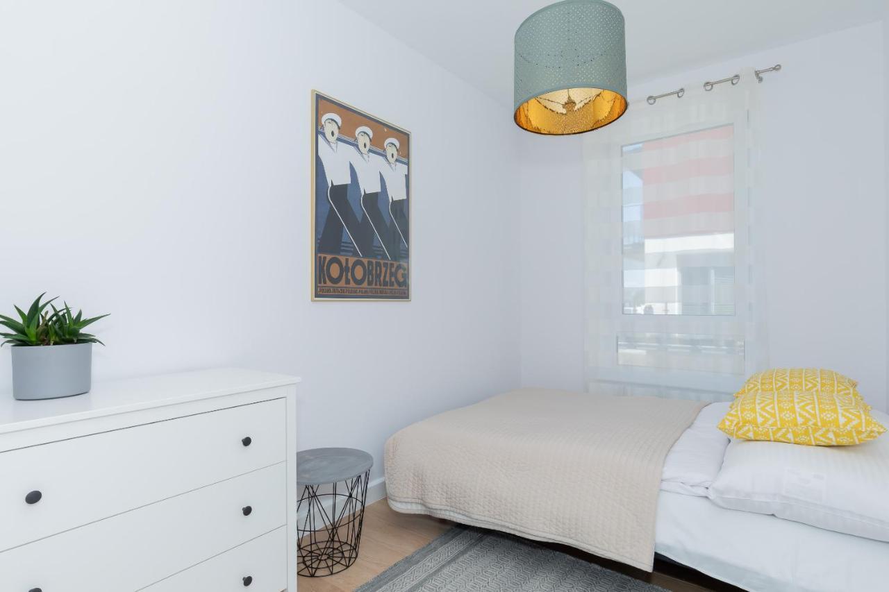 Jantar Apartamenty - Osiedle Bursztynowe II Kolobrzeg Luaran gambar